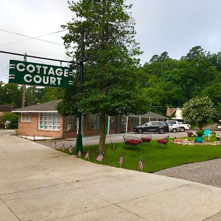 Dame Fortune'S Cottage Court Hot Springs Exterior photo